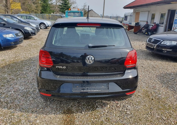 Volkswagen Polo cena 27900 przebieg: 61500, rok produkcji 2014 z Sierpc małe 121